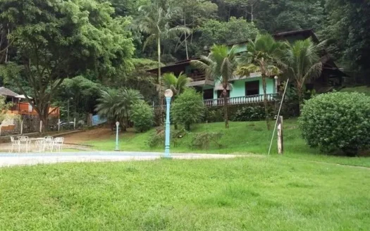 Chácara em Condomínio com 3.000m² à Venda em Limoeiro